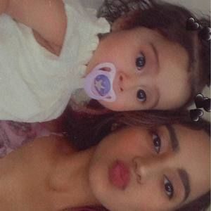 Meet your Posher, Paola m